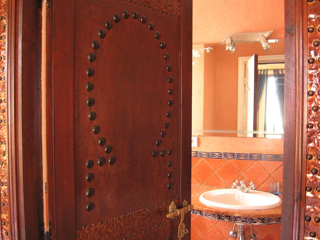 Gite Nadia Dar Ben Abdallah Ben Dehbi Ngoại thất bức ảnh